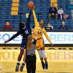 Women’s basketball slips up at La Salle, 74-65