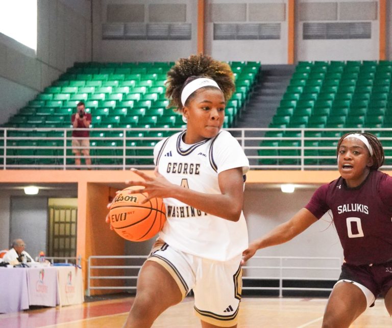 Women’s basketball slips up against SIU in Puerto Rico