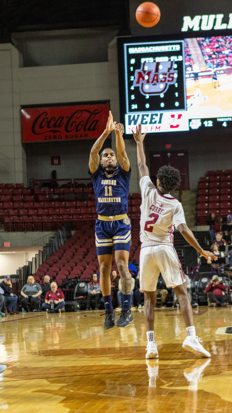 Turnovers Prove Costly as Men’s Basketball Falls at UMass