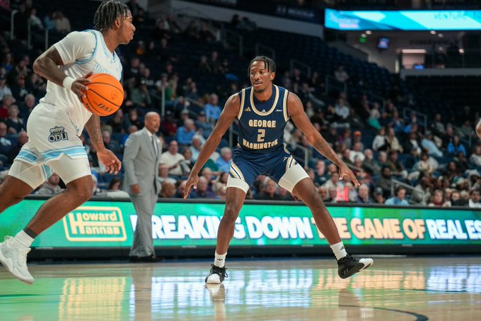 Jones sparks men’s basketball to first non-conference road win in 8 years, downing Old Dominion 78-70