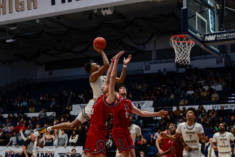 George Washington gets revenge against Richmond, returns to even record in conference play