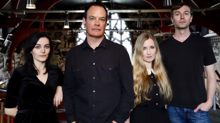 PREVIEW: The Wedding Present @ Black Cat, 4/6